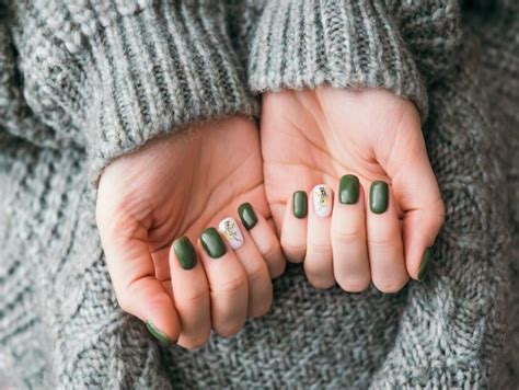 unghie verde militare
